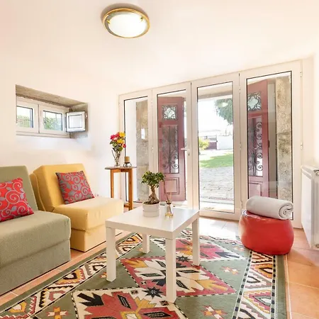 Quinta Fonte Cova - Minho's Guest Guest house Braga